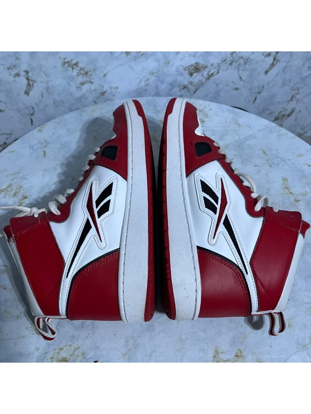 Reebok lace midsole
